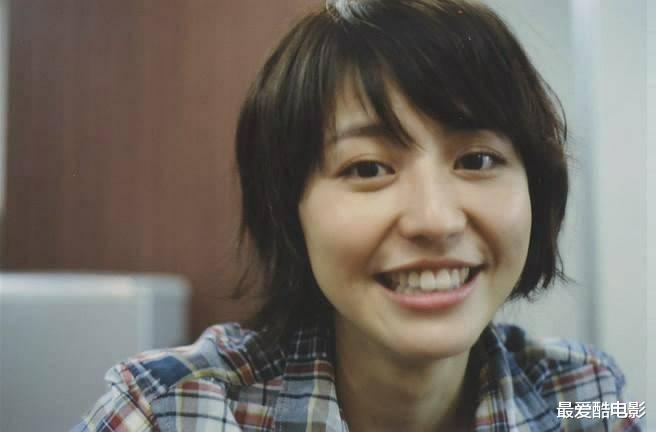 #长泽雅美#才33岁的长泽雅美，饰演17岁少年的母亲，还教唆儿子犯罪