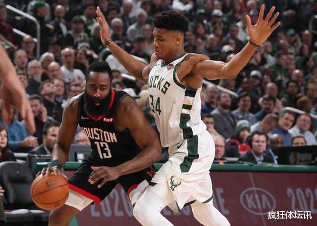 詹姆斯·哈登|35+11+7+20！成功登顶历史第一人，这下哈登服气了吧