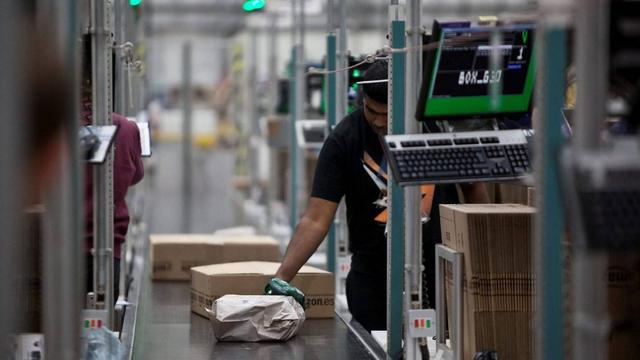 阿里巴巴|刘强东做出两个大动作，阿里始料未及，消费者却成最大赢家