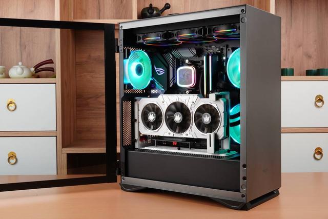 显卡|体积PRO，配置也PRO了，爱国者YOGO M2 PRO上手