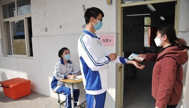 大学生|教育厅最新通知,明确开学时间,带来一个坏消息,大学生欲哭无泪