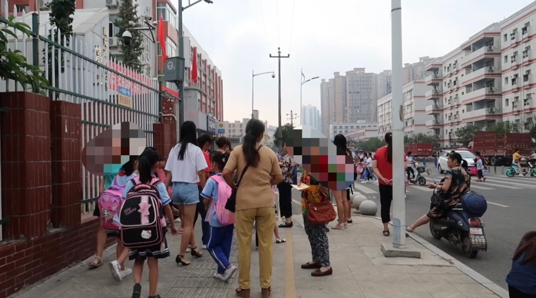 豆浆|一个“2元”早餐摊,出摊5小时收入1500块,虽累却比上班强