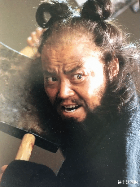 赵小锐|64岁“郑老屁”赵小锐年轻旧照曝光，满身腱子肉，妻子仍秀雅绝俗