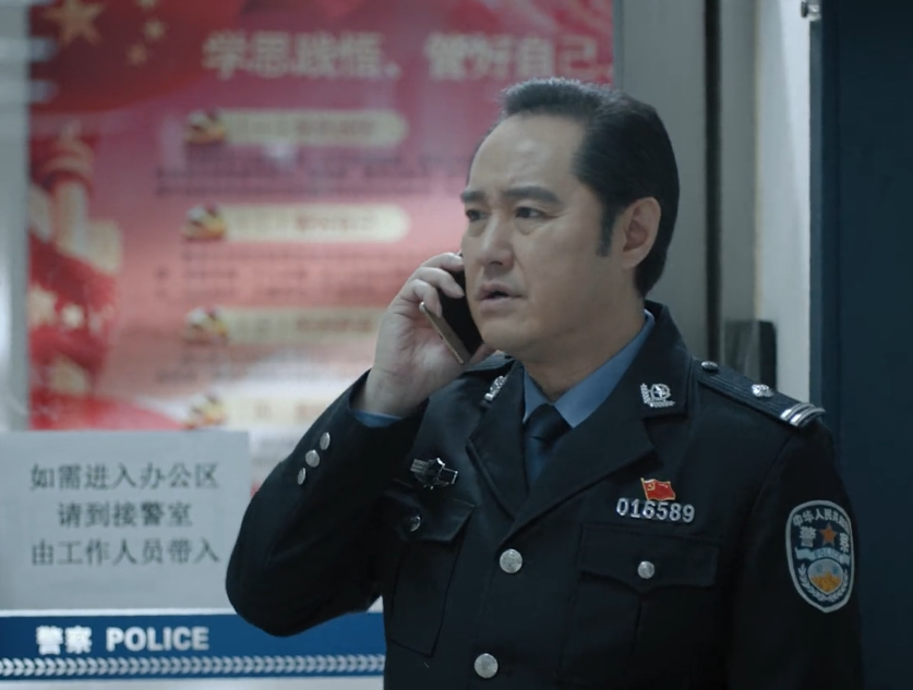 燃烧|《燃烧》首播：经超张佳宁颜值演技在线，一集已留下三个悬念