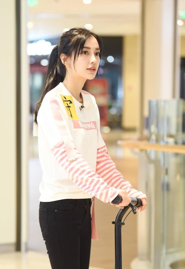 郑恺|跑男录制时间:郑恺100期获得全勤,杨颖93期,看到李晨让人遗憾