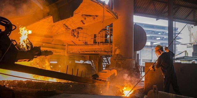 |中国成救命稻草！又一强国为求中国伸援手，与中贸易额已达3000亿