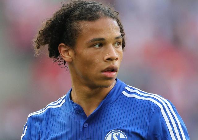 曼城：曼城边锋被豪门锁定，巨额报价基本已定，引起球迷热议