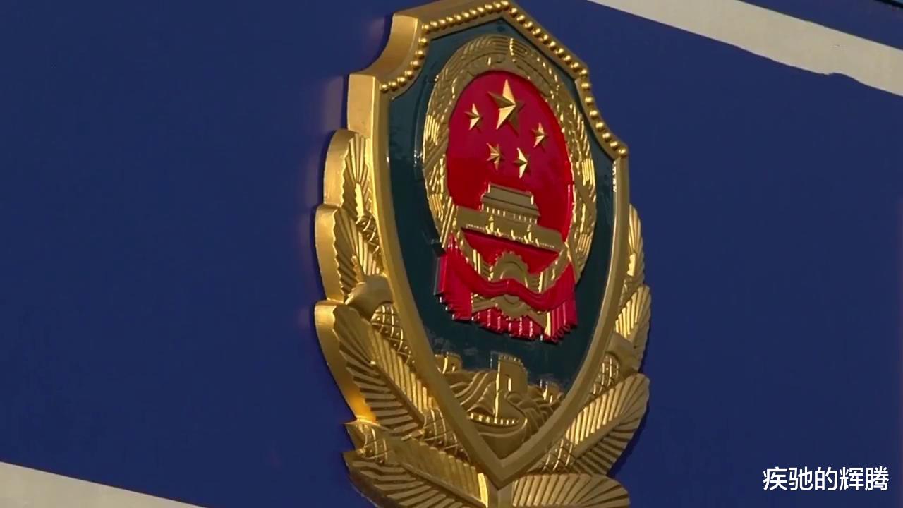 疾驰的辉腾|甘肃庆阳：环县环城镇发生一起严重车祸，事故致3人重伤4人轻伤