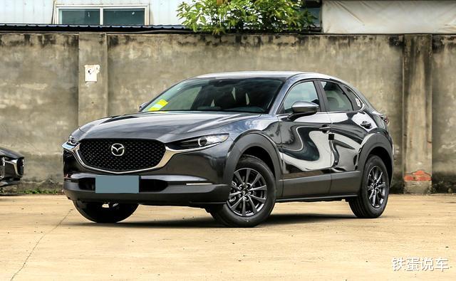 驾驶|马自达CX-30，操控性人马合一，油耗6.1L能养得起