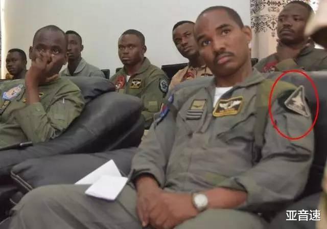 枭龙■尼日利亚再次购买枭龙，非洲国家为何盯紧中国战机？价格并不便宜