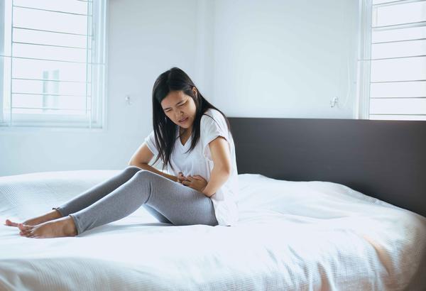 「更年期」女性绝经前，身体也会有不同的反应，这5个症状你需要了解