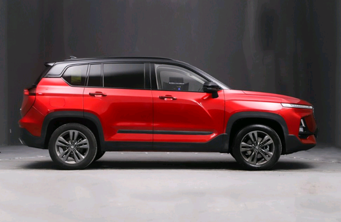 动力|哈弗H6“死对头”，高颜值，大空间，强动力，价格还亲民