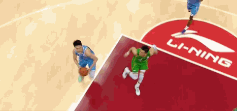 郭艾伦|赛后,郭艾伦加练3分球!1米92的他,追身封盖1米88刘晓宇