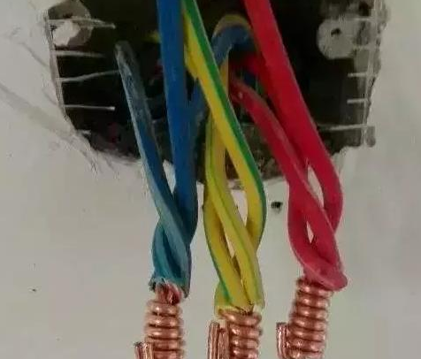 房屋装修|插座火线零线都是4平方，地线用1。5平方，合理吗？解除你的困扰