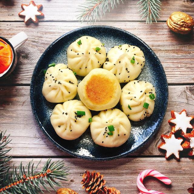 炸鸡@好吃的生煎包，在家也能做出来！做法简单，味道不比卖的差！