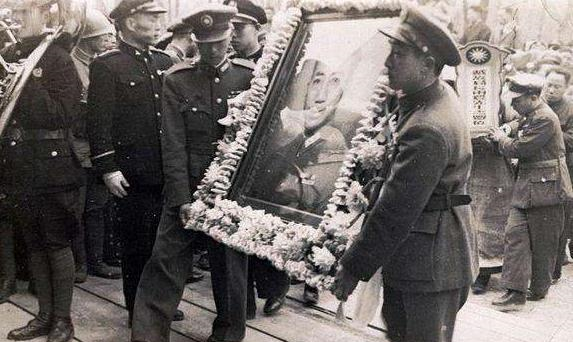 『戴笠』戴笠发明的“坐冰块”,曾是女间谍最怕的刑罚,究竟有多可怕?