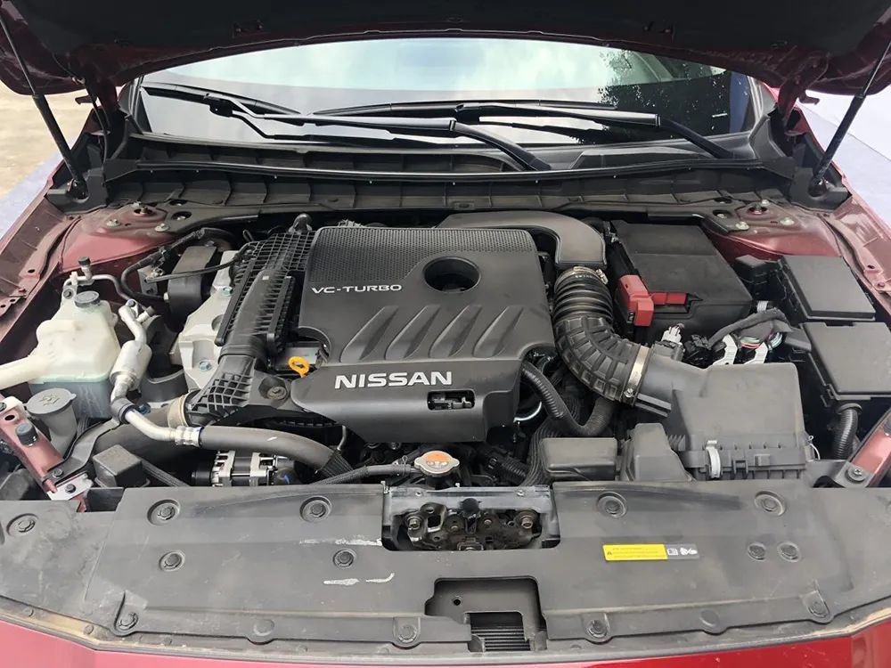 「动力」日系动力最强的2.0T天籁，252匹发动机配合CVT，开起来有多猛？