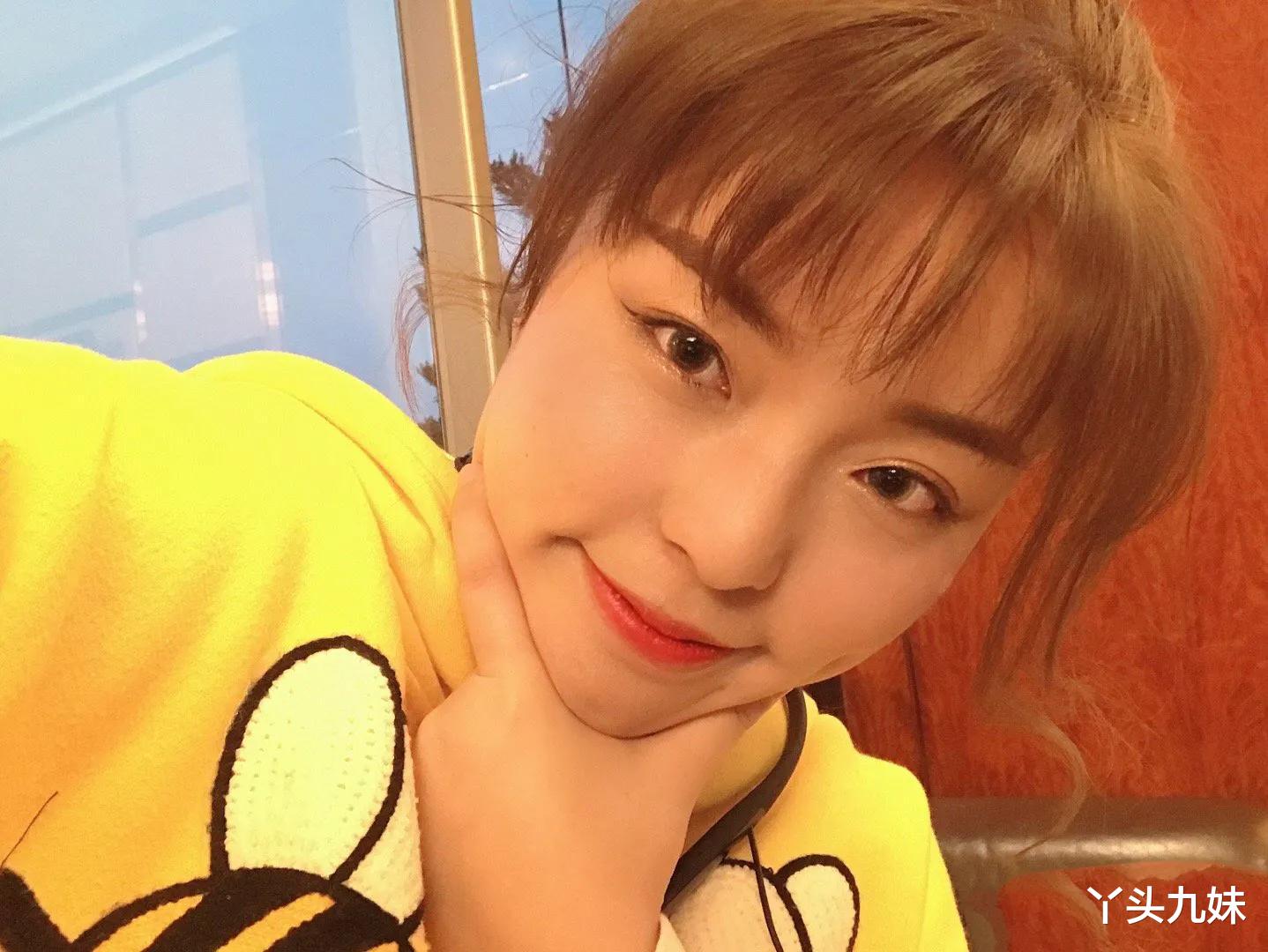 单依纯|恭喜单依纯夺得好声音冠军,历届冠军中她资源最好,她的争议最大