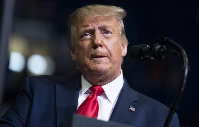 特朗普@未能阻止博尔顿新书出版，特朗普威胁：要让他得不到钱