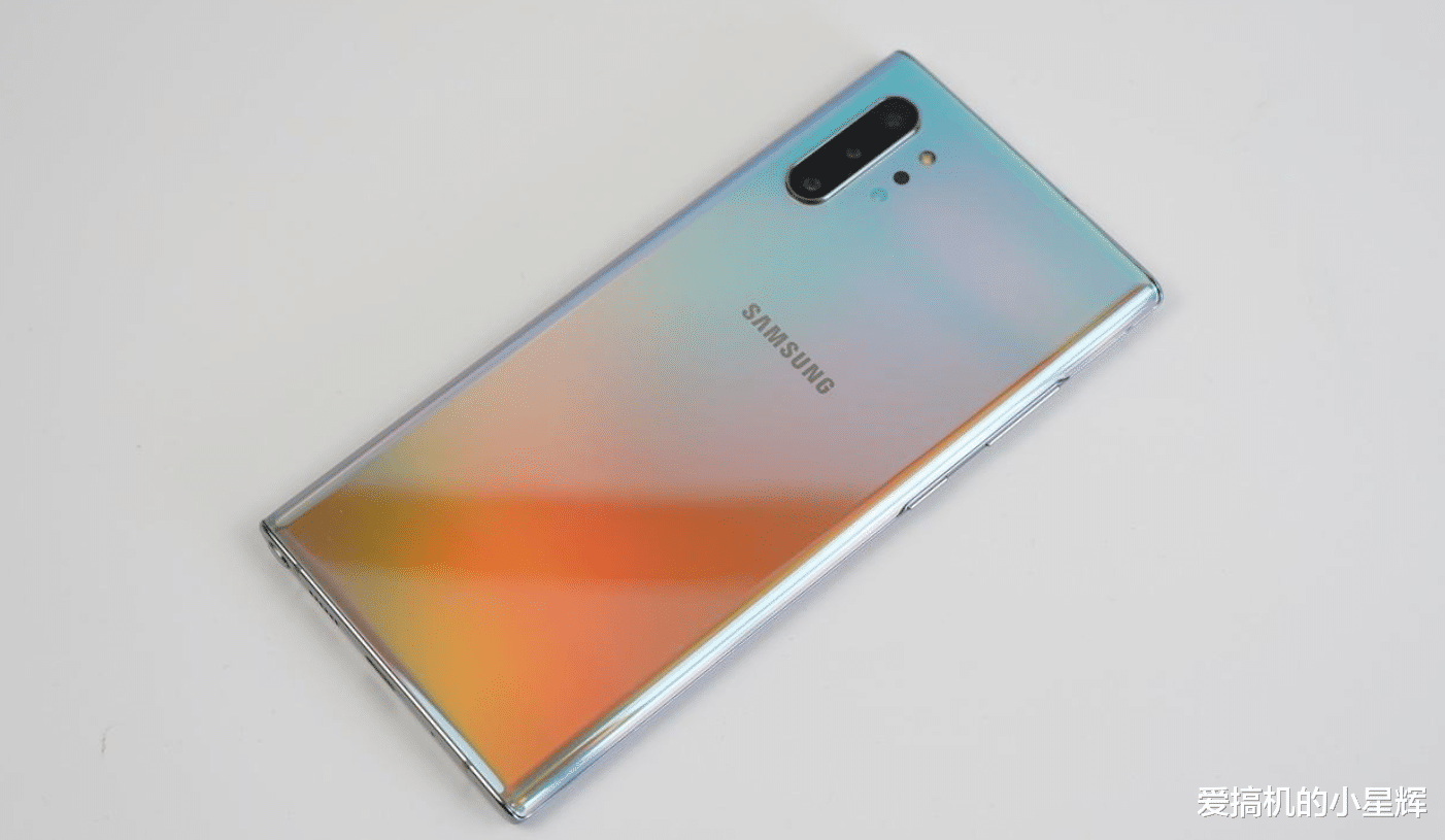 芯片|昔日顶级机皇如今暴跌1900元出售，2K屏+IP68防水+256GB+骁龙芯片