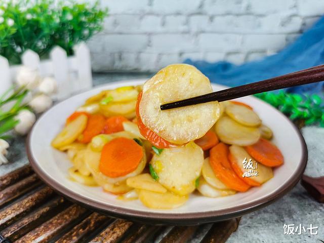 茭白|夏天遇见这菜，再贵也要买，正当季，鲜美好吃，过时不候