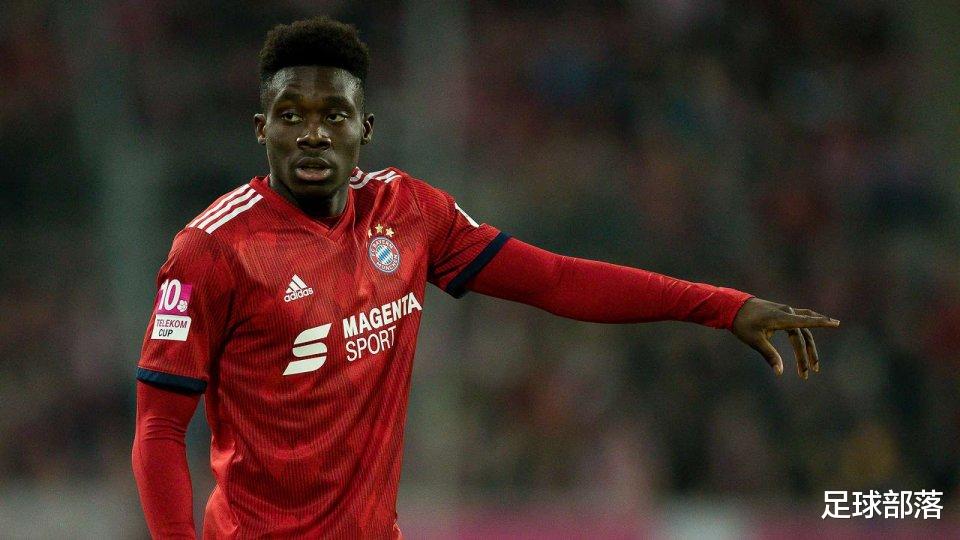 [皇家马德里]C罗好友即将离开皇马！拜仁19岁妖星入替，凭一特质获齐达内青睐