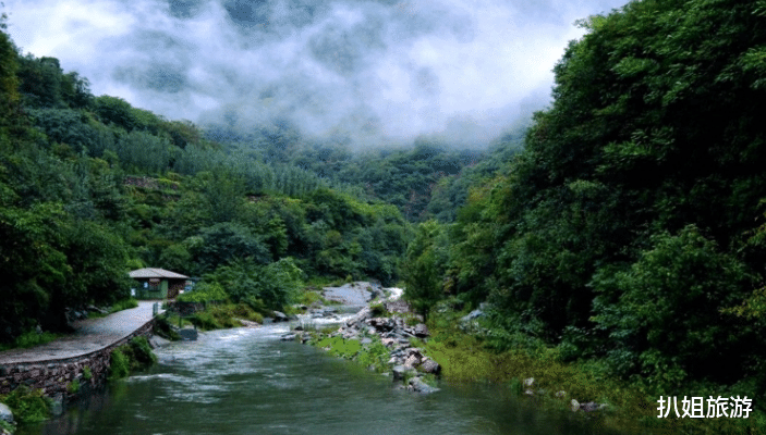 八里沟@我国最“郁闷”的景区：风景独特不输黄山，名字却被吐槽：太土了