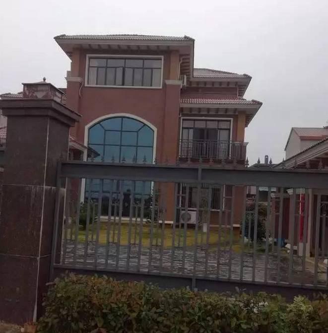 3套实拍农村别墅附平面图, 第1套被赞, 第3套太丑了