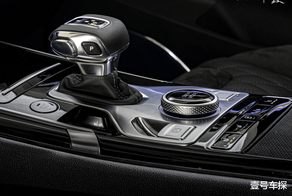 红旗hs5|为啥魏派、领克努力了“半辈子”，终究不如红旗HS5“出生”好？