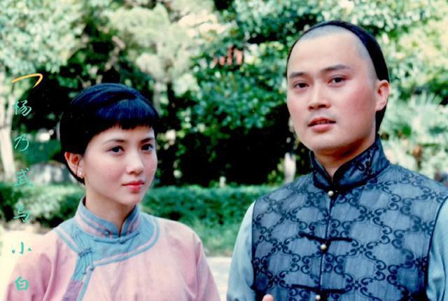 陶慧敏▲演员陶慧敏辟谣守寡,嫁给初恋很幸福,54岁与世无争美貌不减当年