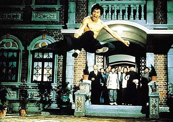 电影|怀念！香港动作电影十五大名场面 成龙李连杰樊少皇吴京榜上有名