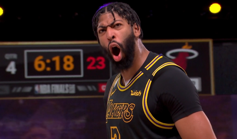 勒布朗·詹姆斯|35+12+11+5，全场仅休49秒！巴特勒打疯了，湖人夺冠概率大跌