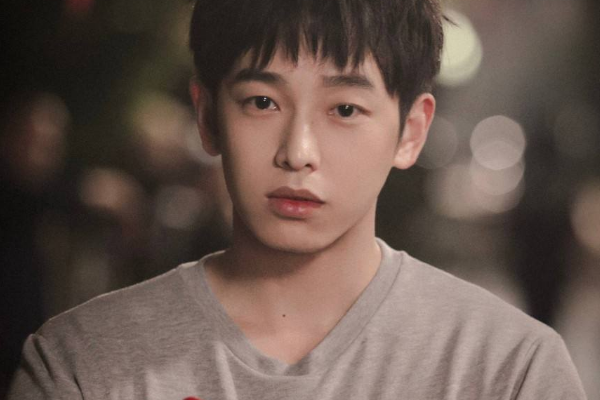 彭昱畅■《向往的生活4》刚开始,彭昱畅又有新剧!看到阵容:收视稳了