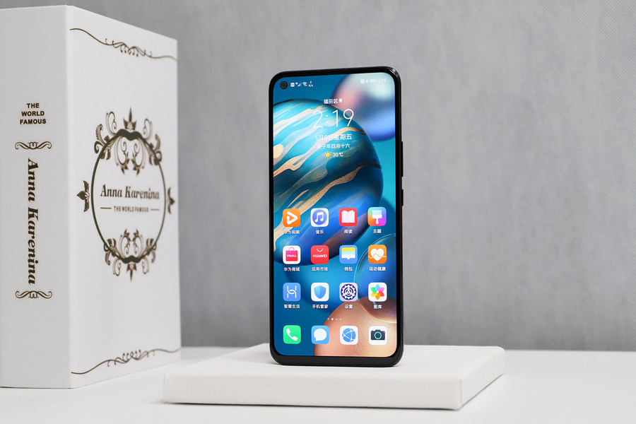 华为mate|大降599元,荣耀彻底妥协,双模5G+40W快充,可惜依旧卖不动