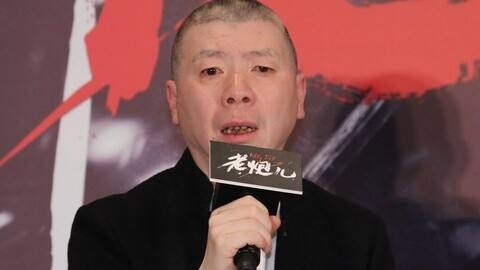 冯小刚|冯小刚难以掩盖愤慨：他电影我去客串，我邀请他时，他却表示有事不能来！