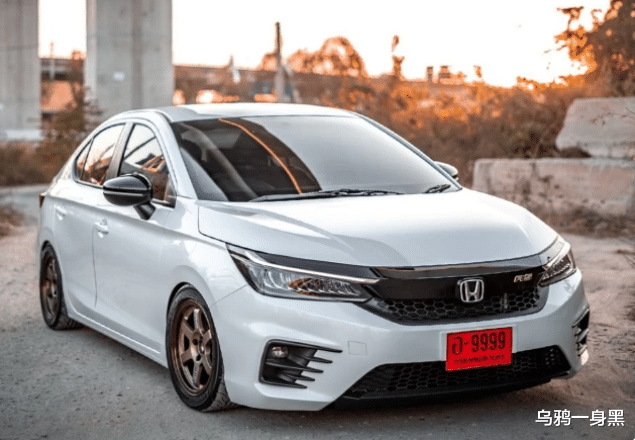 丰田凯美瑞■本田又一新车曝光,比思域还帅气,网友:后悔买朗逸了!