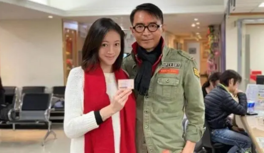 小虎队|53岁小虎队成员抗癌成功闪婚小20岁女粉丝，为爱拍戏曾两度入院