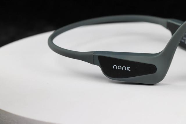 抖音|戴着舒服，音质一般，体验南卡RunnerCC骨传导耳机