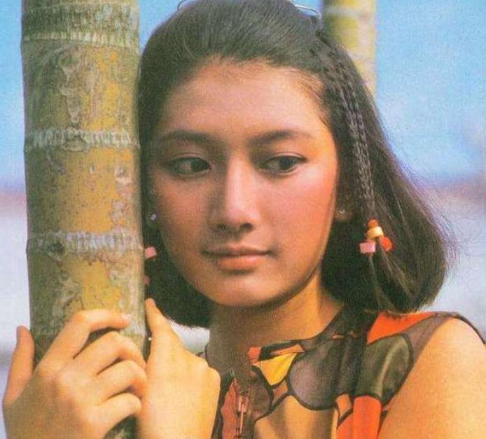 【赵敏】她是“最美赵敏”，父亲毁她清白，丈夫将她抛弃，猝死3天无人知
