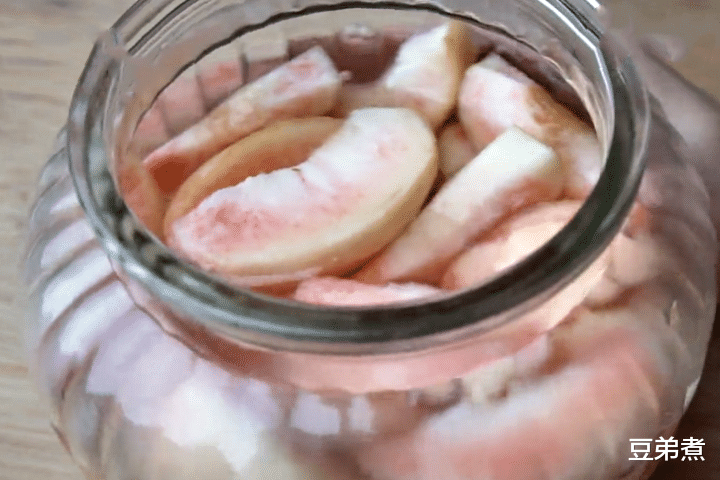 水果|小暑过后，遇到此水果要多买，1块钱一斤，做成罐头，香甜又新鲜