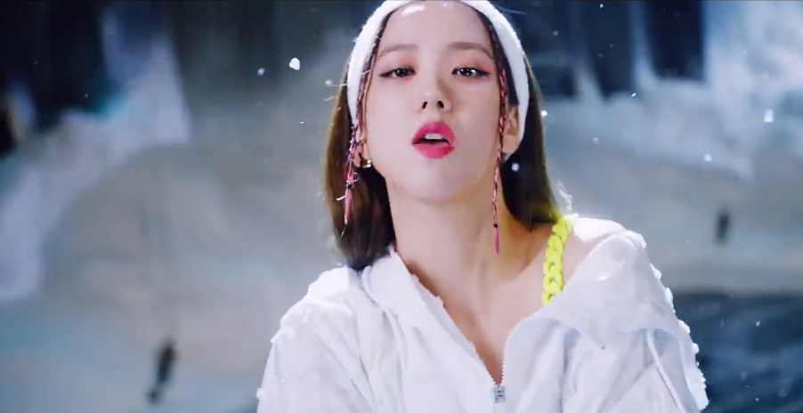 肖战▲blackpink新歌刷新油管纪录，最短时间MV播放量破亿，韩团第一位