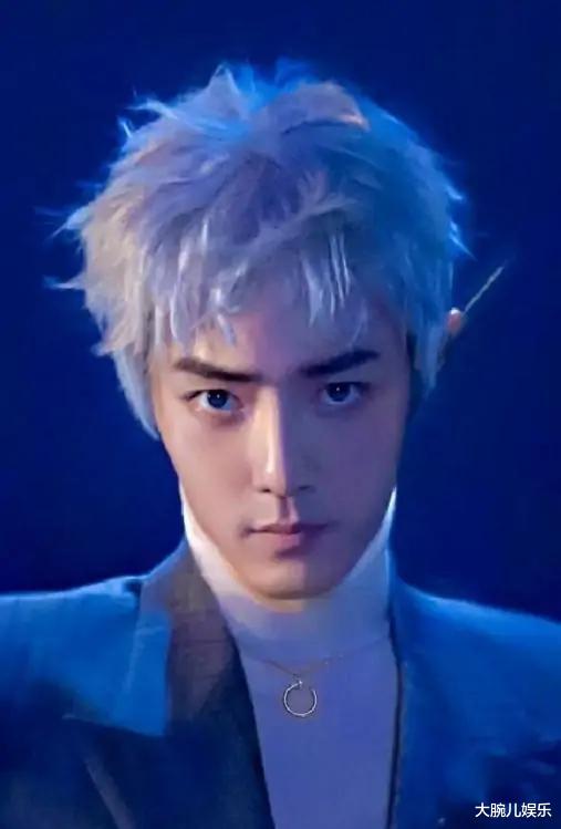 吴亦凡|能抗住“白发”的男星真不多：肖战高级，吴亦凡浪漫，罗云熙惊艳
