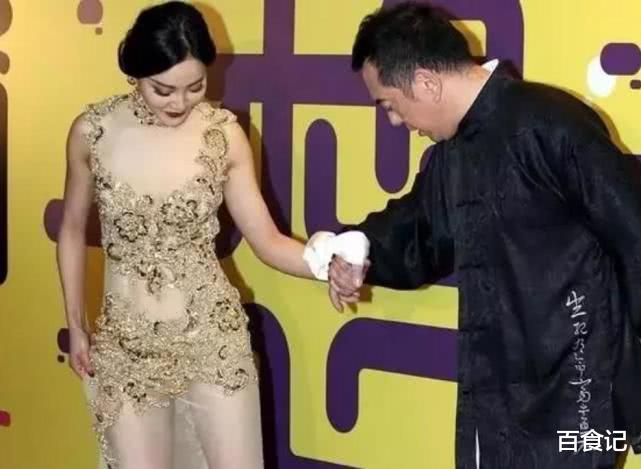胡歌：她因穿着暴露被轰下央视舞台，主持人直呼打马赛克，合作胡歌后翻红