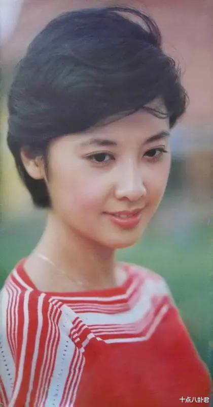 80年代40位女明星美圖，個個美麗動人，展現瞭80年代的時尚風采-圖10