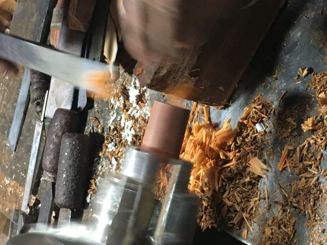 文玩|用小叶紫檀做画轴，你见过吗？