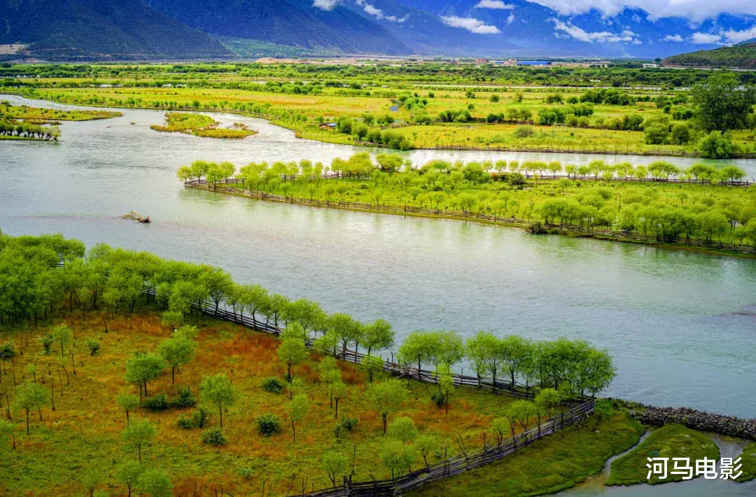 #自驾#中国最美6条自驾路线，此生必去一次