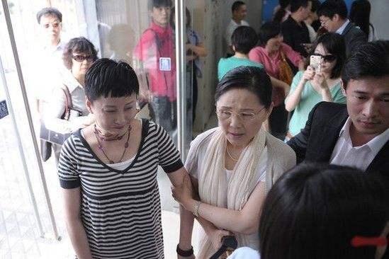 安雯|著名音乐人狱中离世，爱妻帮还千万债务，膝下无子至今单身不改嫁