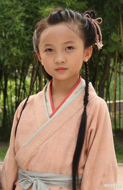 #林妙可#林妙可献礼五四青年节唱新歌,08奥运后,她遭受吐槽一点不少