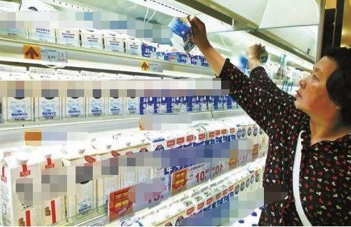 『乙肝』这3种牛奶是\牛奶中的地沟油\，没营养还特贵，家长别再给娃喝了