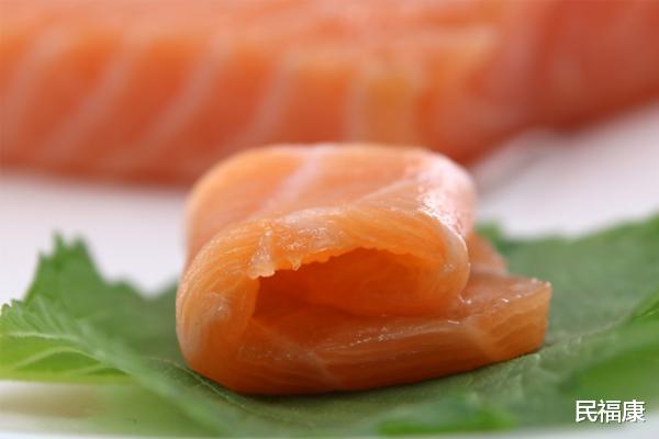 肝脏|肝不好，皮肤会告诉你，皮肤哪些位置变黑，暗示肝脏可能生病了？